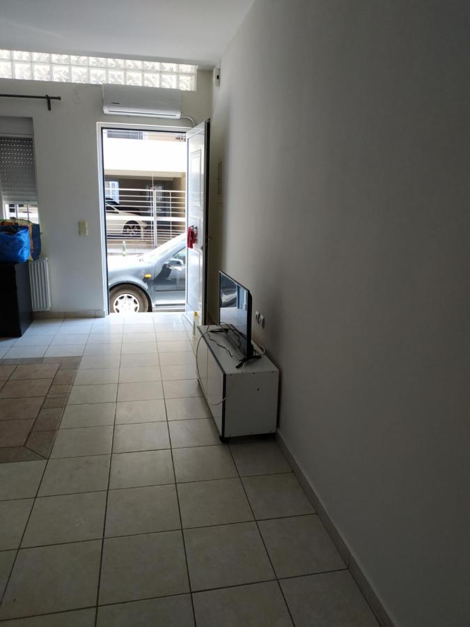 Urban Comfortable Apartment Argos Exterior photo