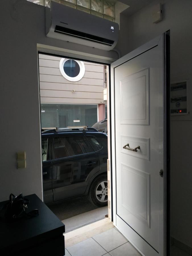 Urban Comfortable Apartment Argos Exterior photo